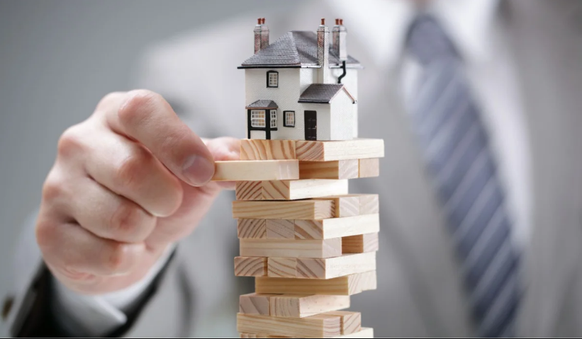 Real Estate Investment meaning and Risk